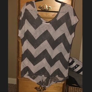 Chevron top
